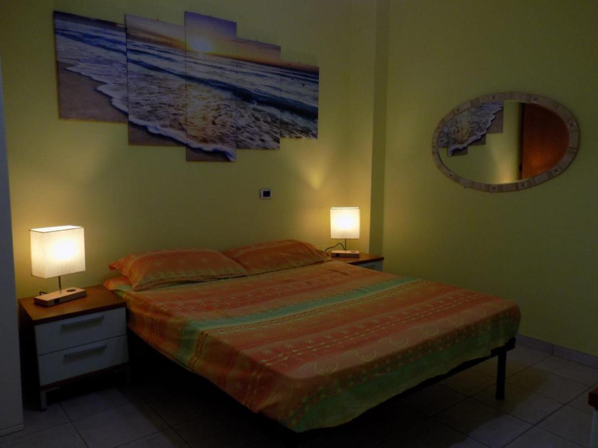 Cabras, Vacanze A Due Passi Dal Mare 외부 사진